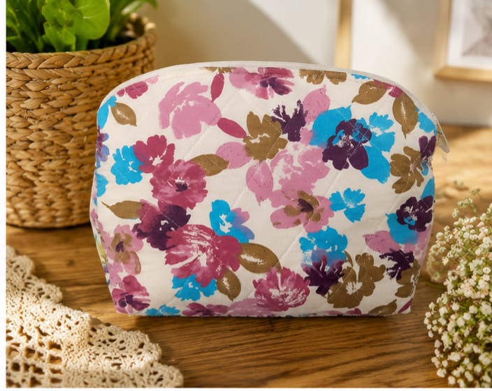 upcycled pouch from used clothes – sustainable handmade accessory (pack of 1) upcycled pouch from used clothes – sustainable handmade accessory (pack of 1)