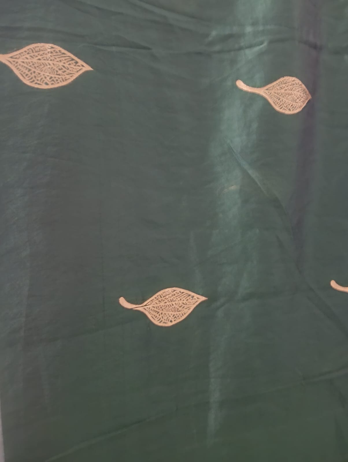 saree for women green color second hand saree for women green color second hand